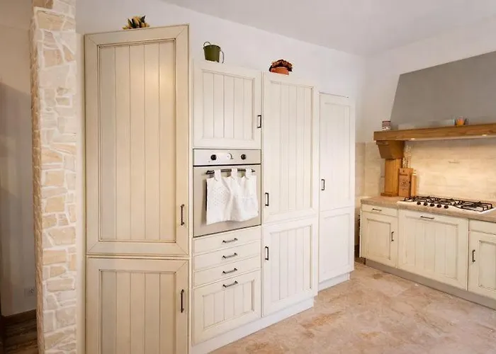 - Elba Affitti Apartman *